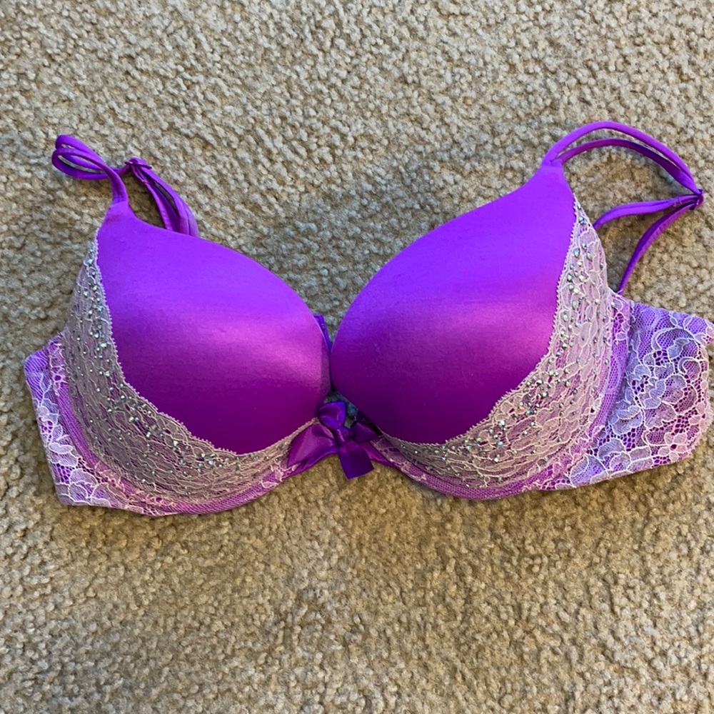 Very Sexy Push-up with Swarovski Crystals